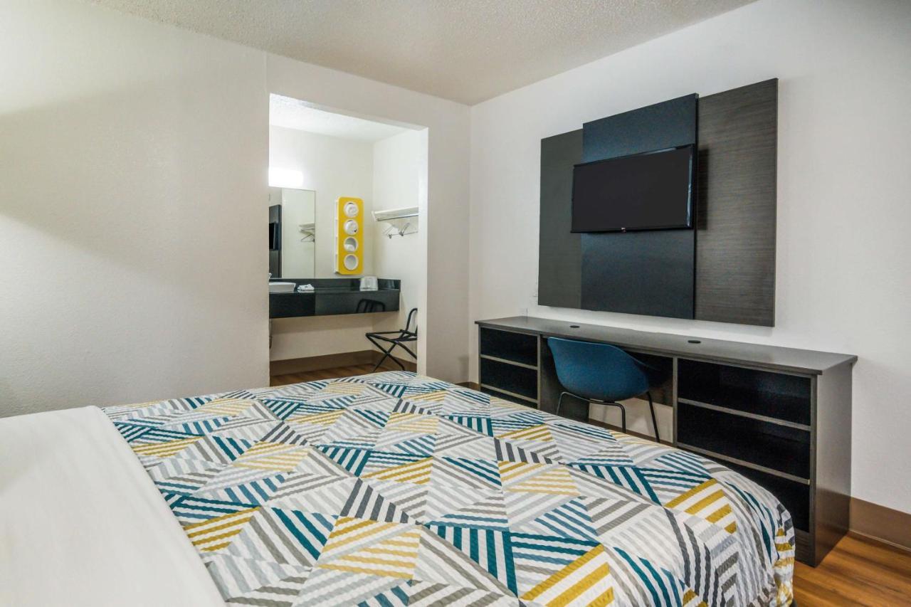 Motel 6-Irving, Tx - Dallas Bagian luar foto